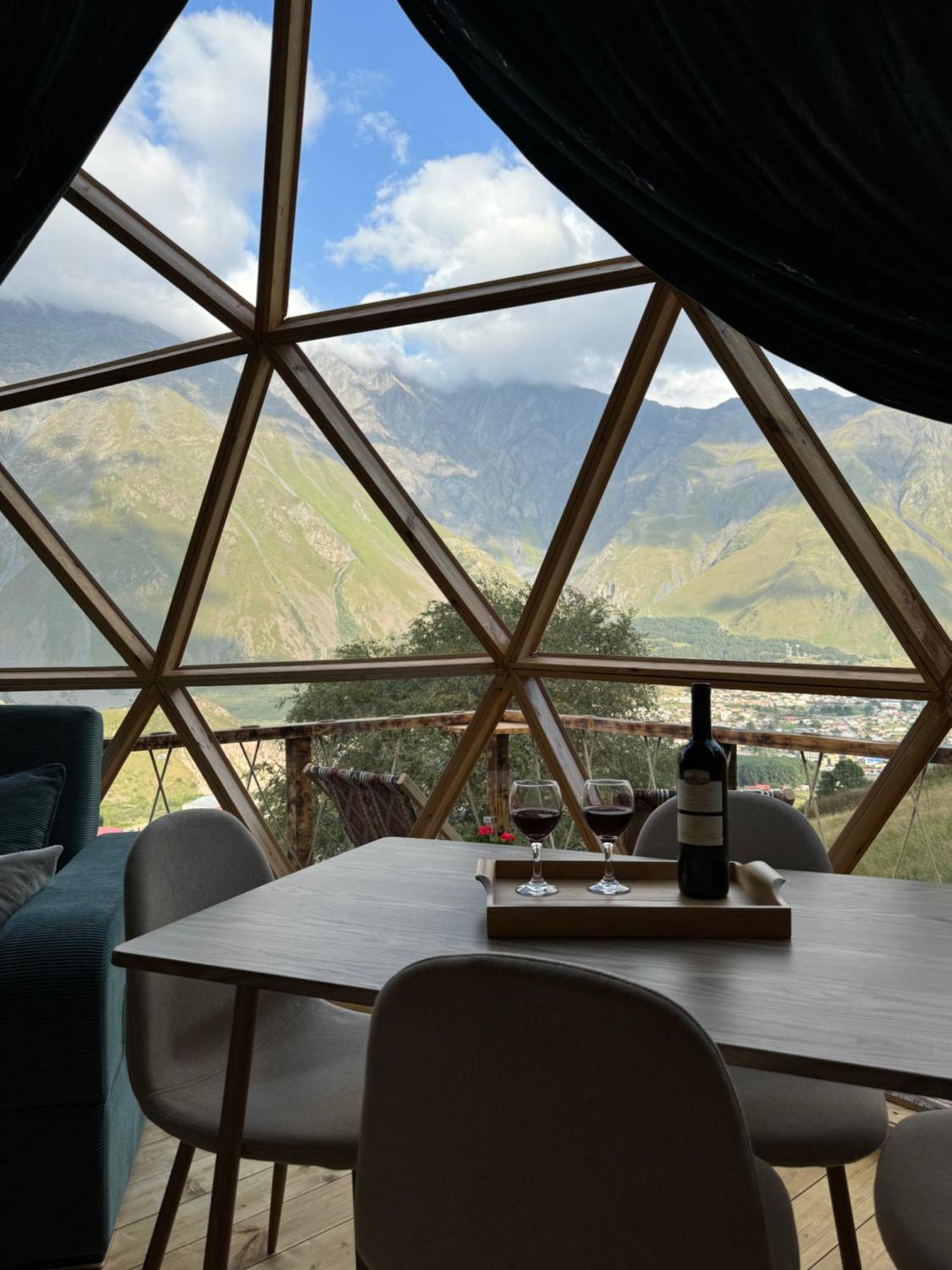 Glamping Emerald Kazbegi Εξωτερικό φωτογραφία