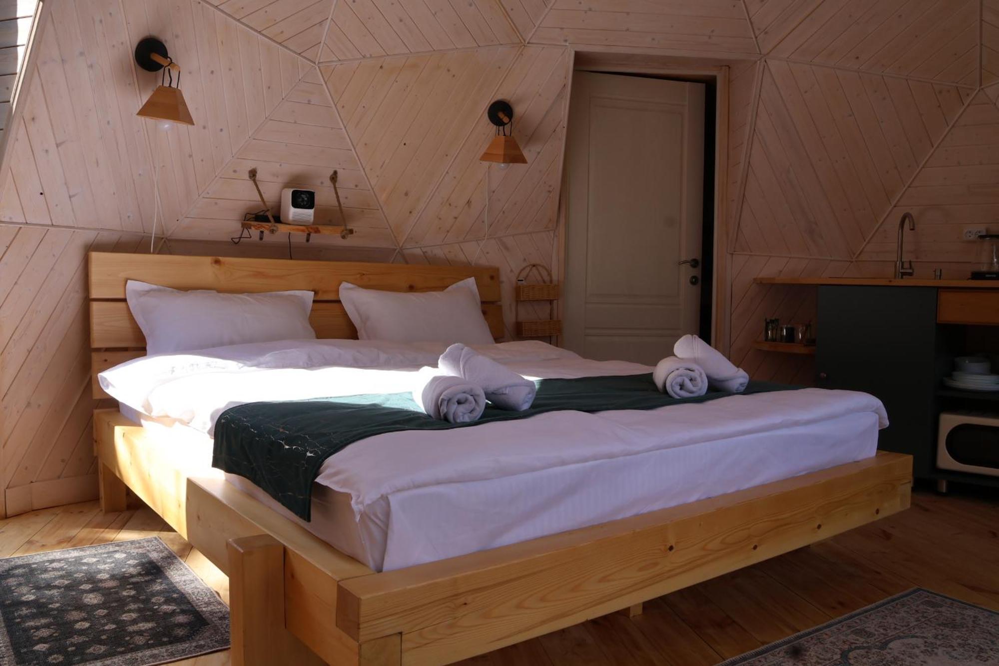 Glamping Emerald Kazbegi Εξωτερικό φωτογραφία